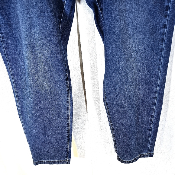 Fashion Nova 22W Crisscross Lace Up Jeans - Picture 2 of 10